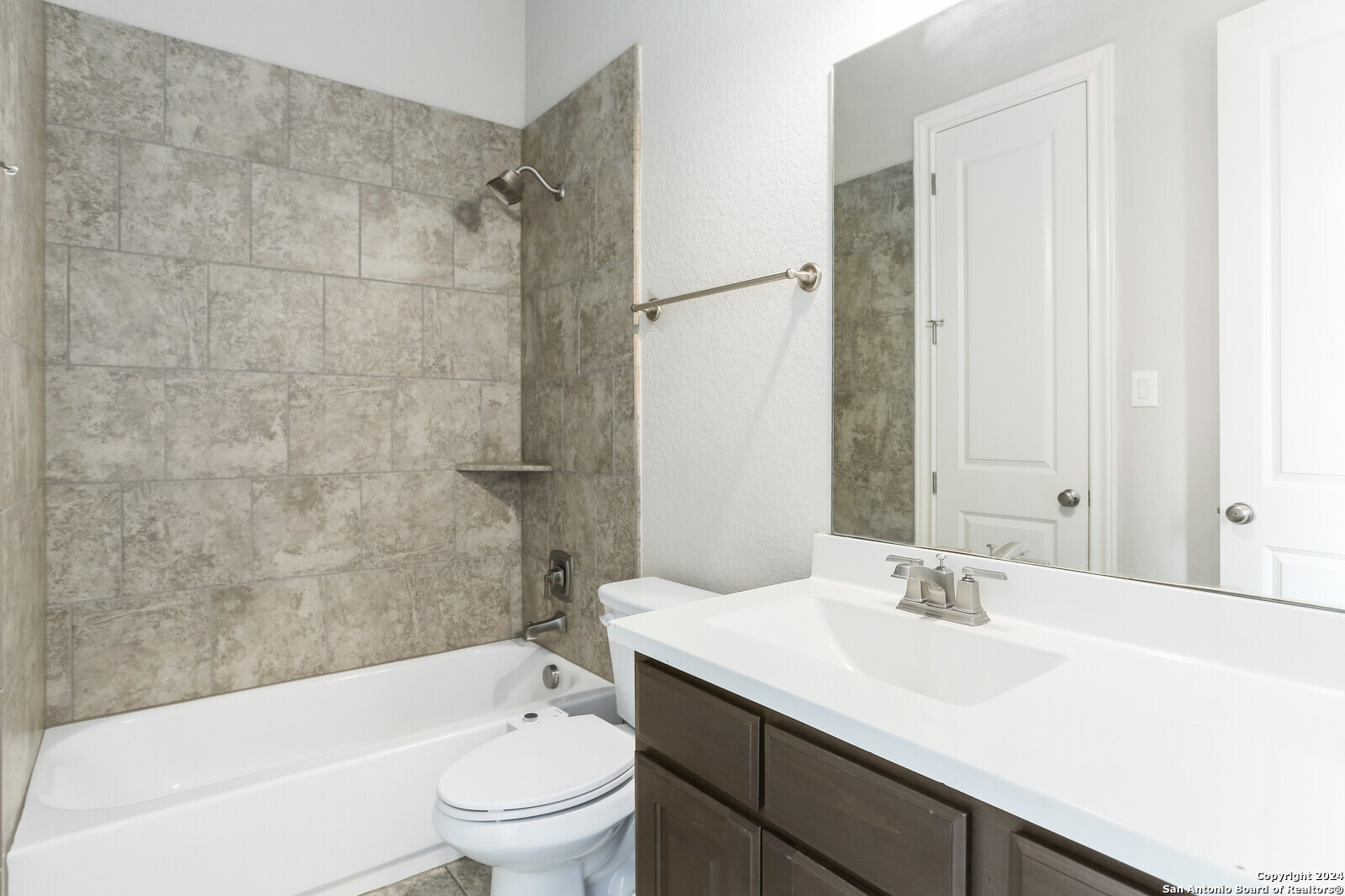 25843 Scenic Rock San Antonio TX 78255