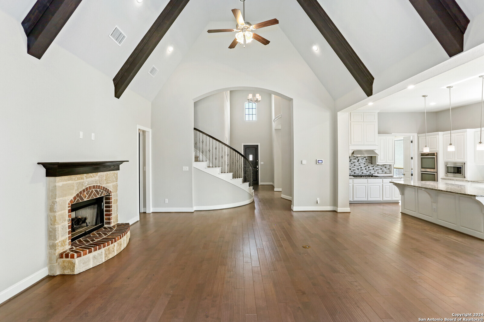 25843 Scenic Rock San Antonio TX 78255