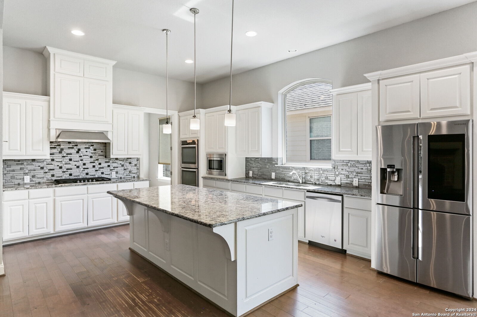 25843 Scenic Rock San Antonio TX 78255
