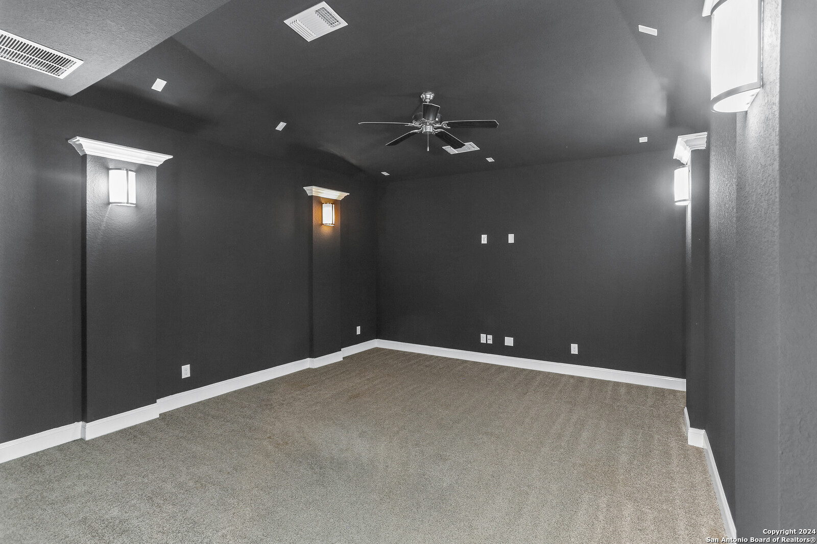 25843 Scenic Rock San Antonio TX 78255