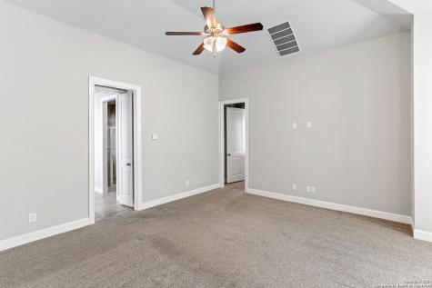 25843 Scenic Rock San Antonio TX 78255
