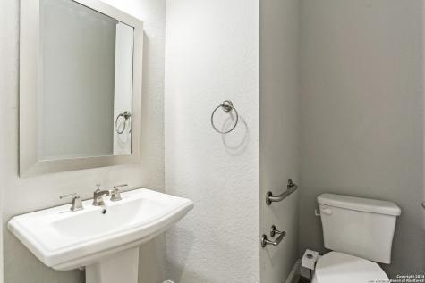 25843 Scenic Rock San Antonio TX 78255