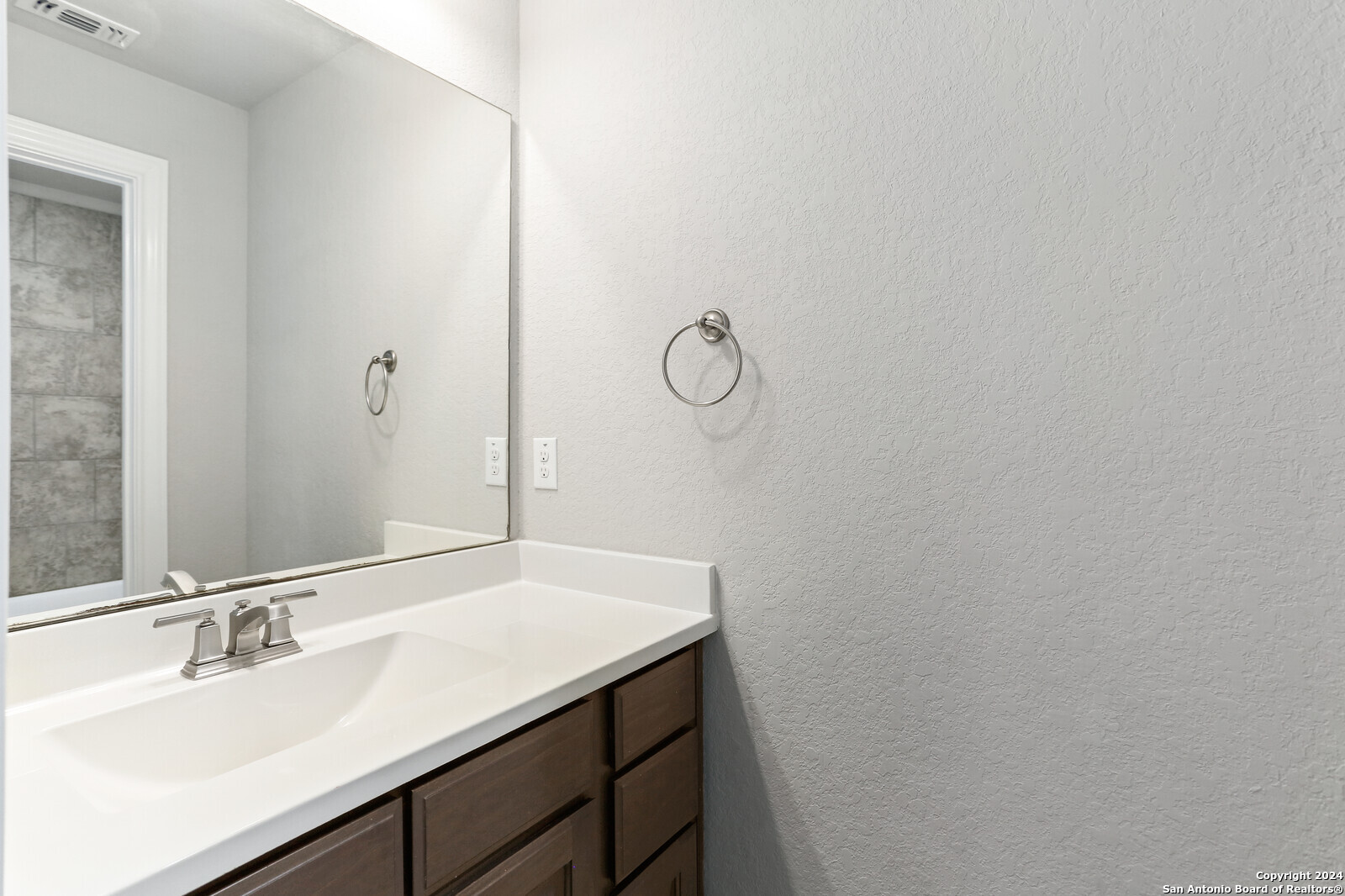 25843 Scenic Rock San Antonio TX 78255