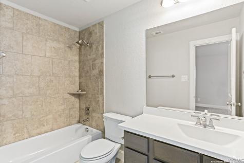 25843 Scenic Rock San Antonio TX 78255