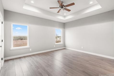 59 Greystone Hills Uvalde TX 78801