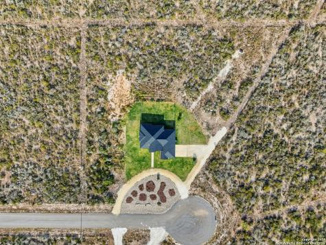 59 Greystone Hills Uvalde TX 78801