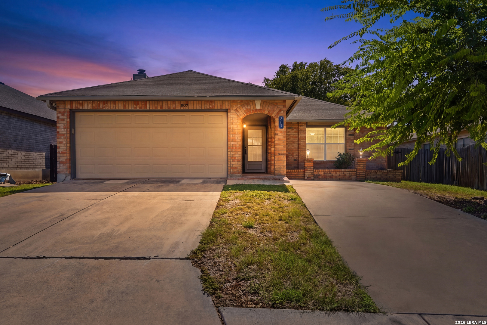 807 S Ellison San Antonio TX 78245