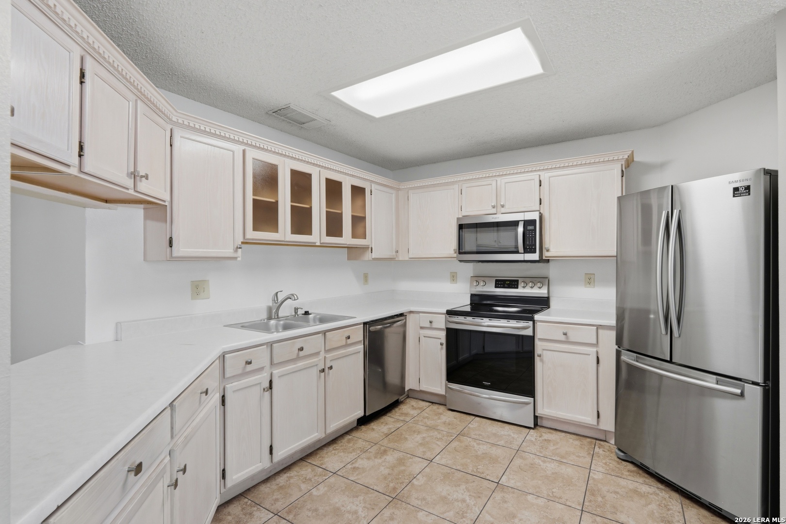 807 S Ellison San Antonio TX 78245