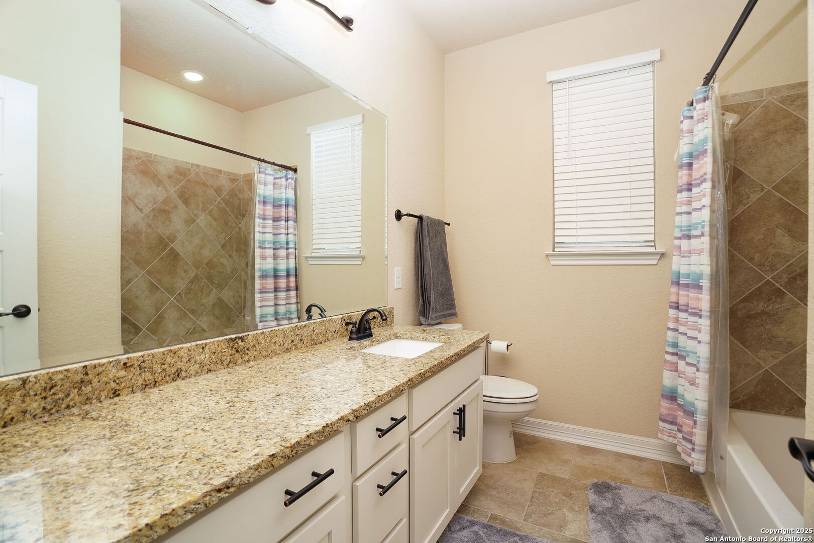 228 Comanche Trail Cibolo TX 78108