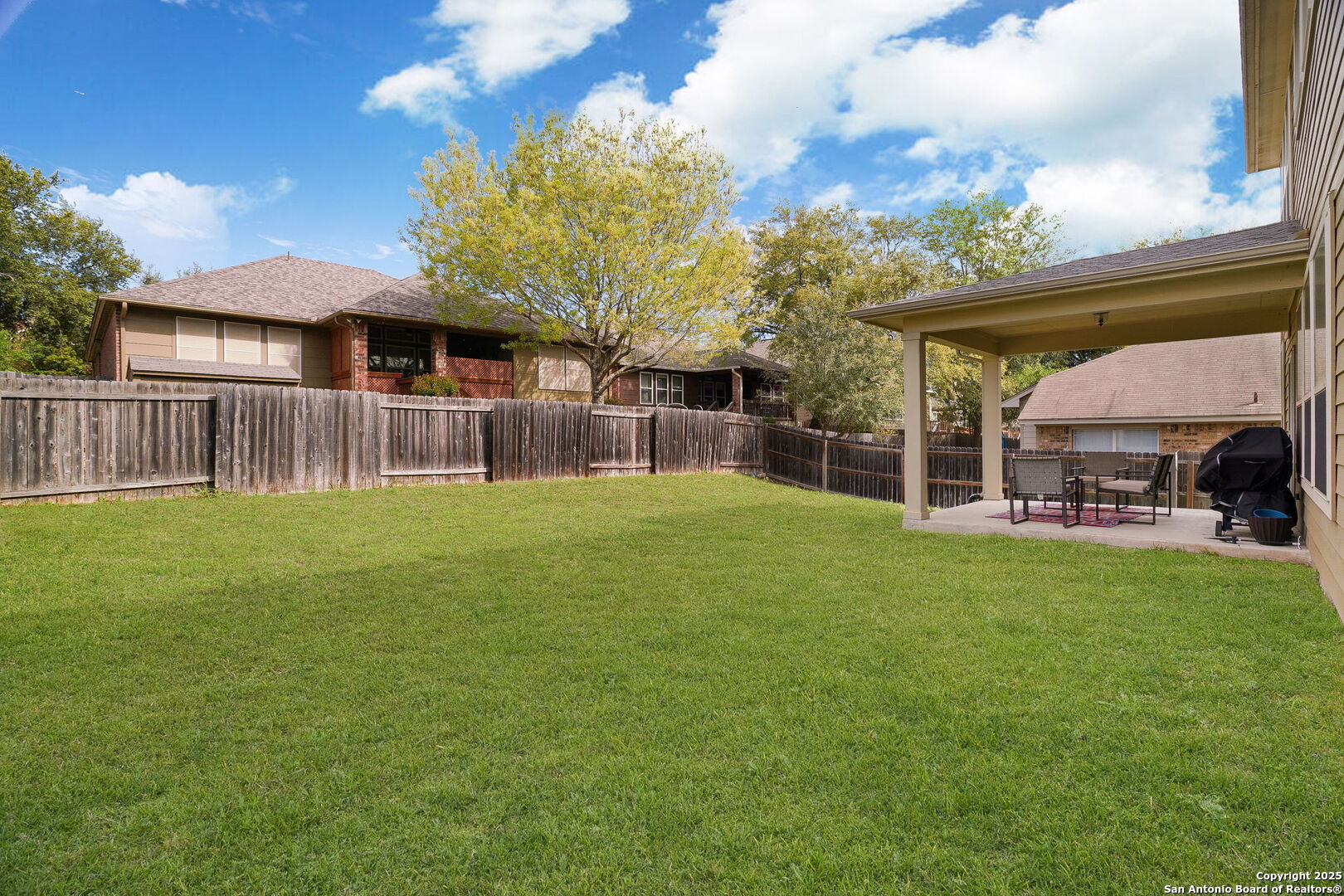 228 Comanche Trail Cibolo TX 78108