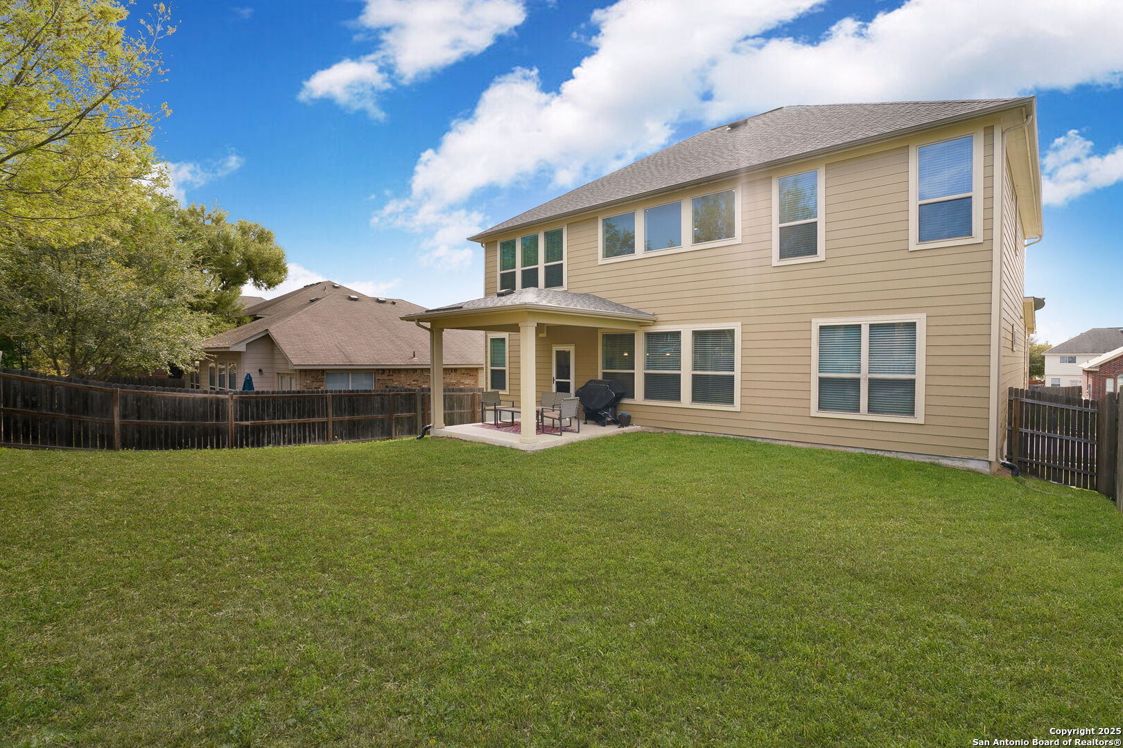 228 Comanche Trail Cibolo TX 78108