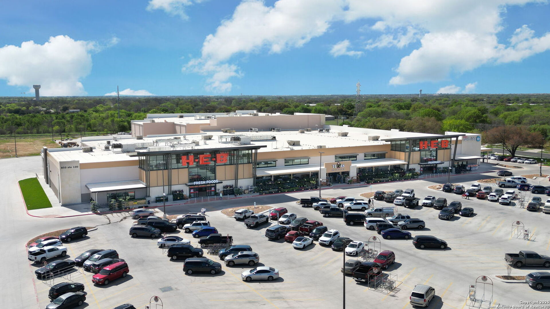 228 Comanche Trail Cibolo TX 78108