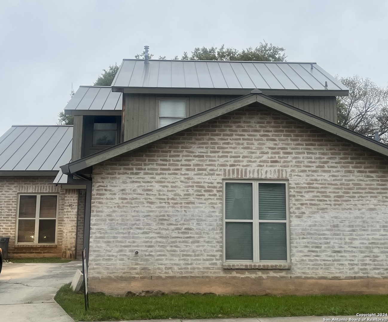 15 Campden Circle San Antonio TX 78218