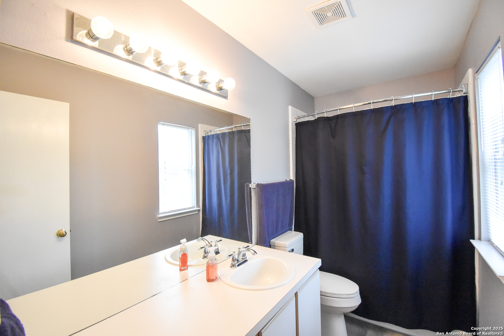 10310 Mission Creek Converse TX 78109
