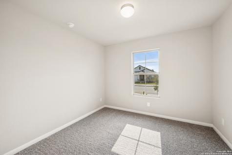 1148 Limestone Ridge Seguin TX 78155