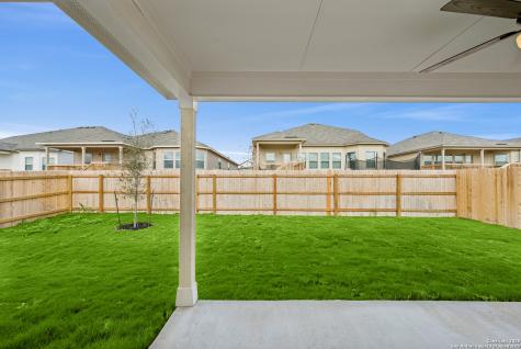 1148 Limestone Ridge Seguin TX 78155