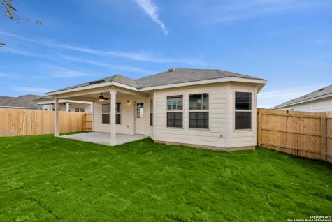 1148 Limestone Ridge Seguin TX 78155