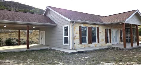 295 N Polly Peak Drive Bandera TX 78003