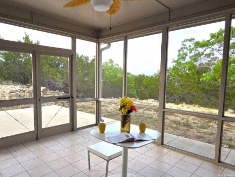 295 N Polly Peak Drive Bandera TX 78003
