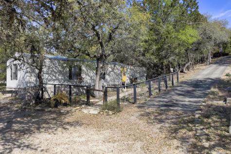 1331 Hammermill Canyon Lake TX 78133