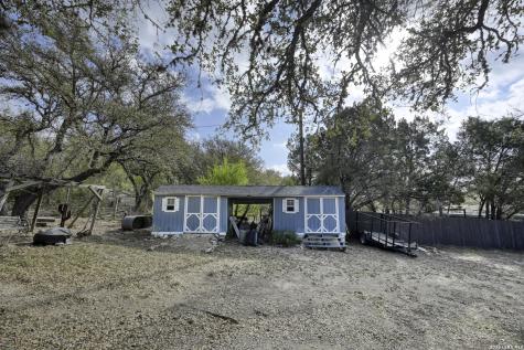 1331 Hammermill Canyon Lake TX 78133