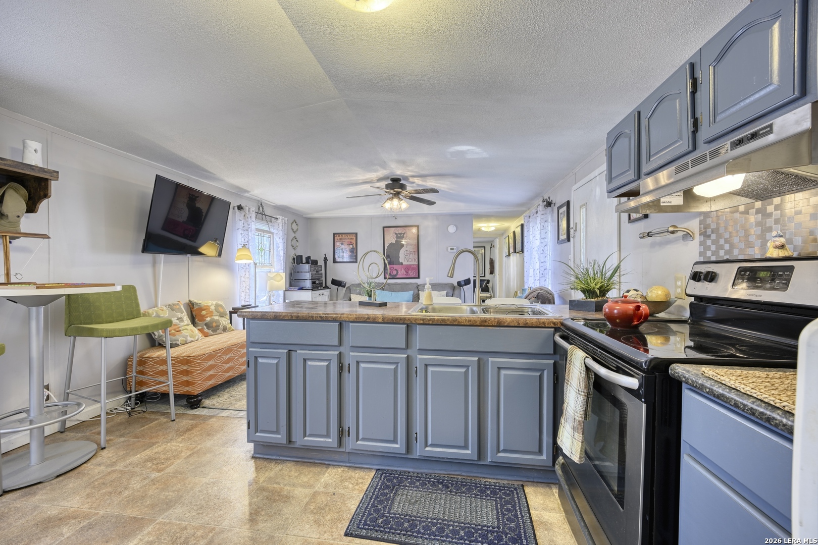 1331 Hammermill Canyon Lake TX 78133