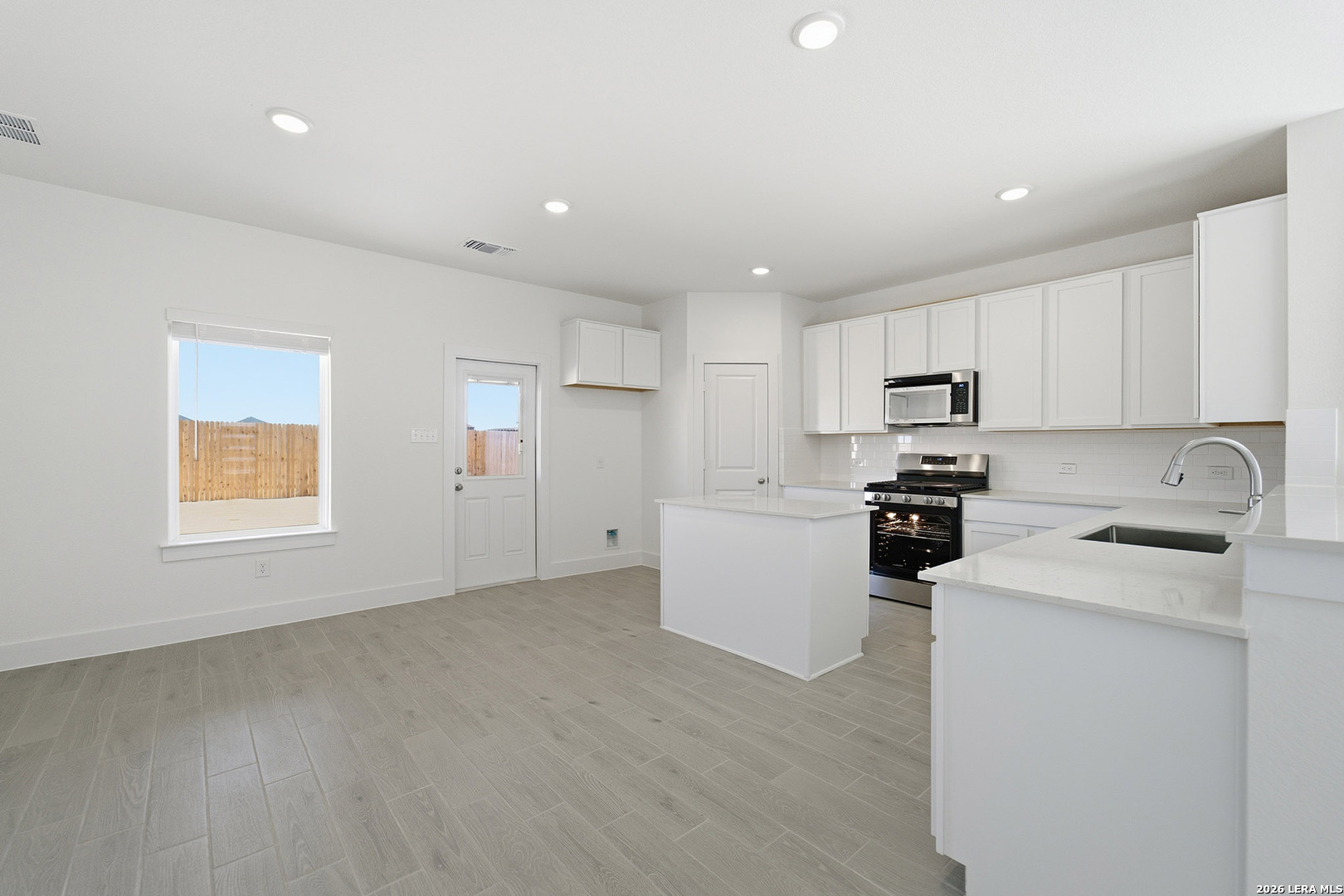8332 Kettles Ridge San Antonio TX 78222