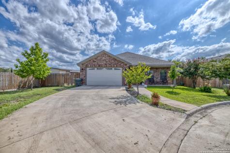 104 Sunday Court Uvalde TX 78801