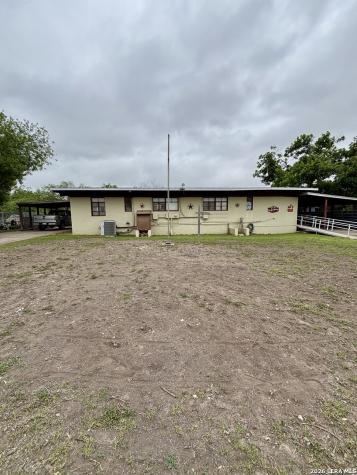86 Chandler Avenue Brackettville TX 78832
