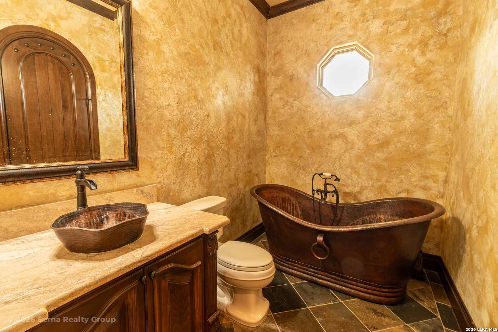 15619 Gray Oak Helotes TX 78023