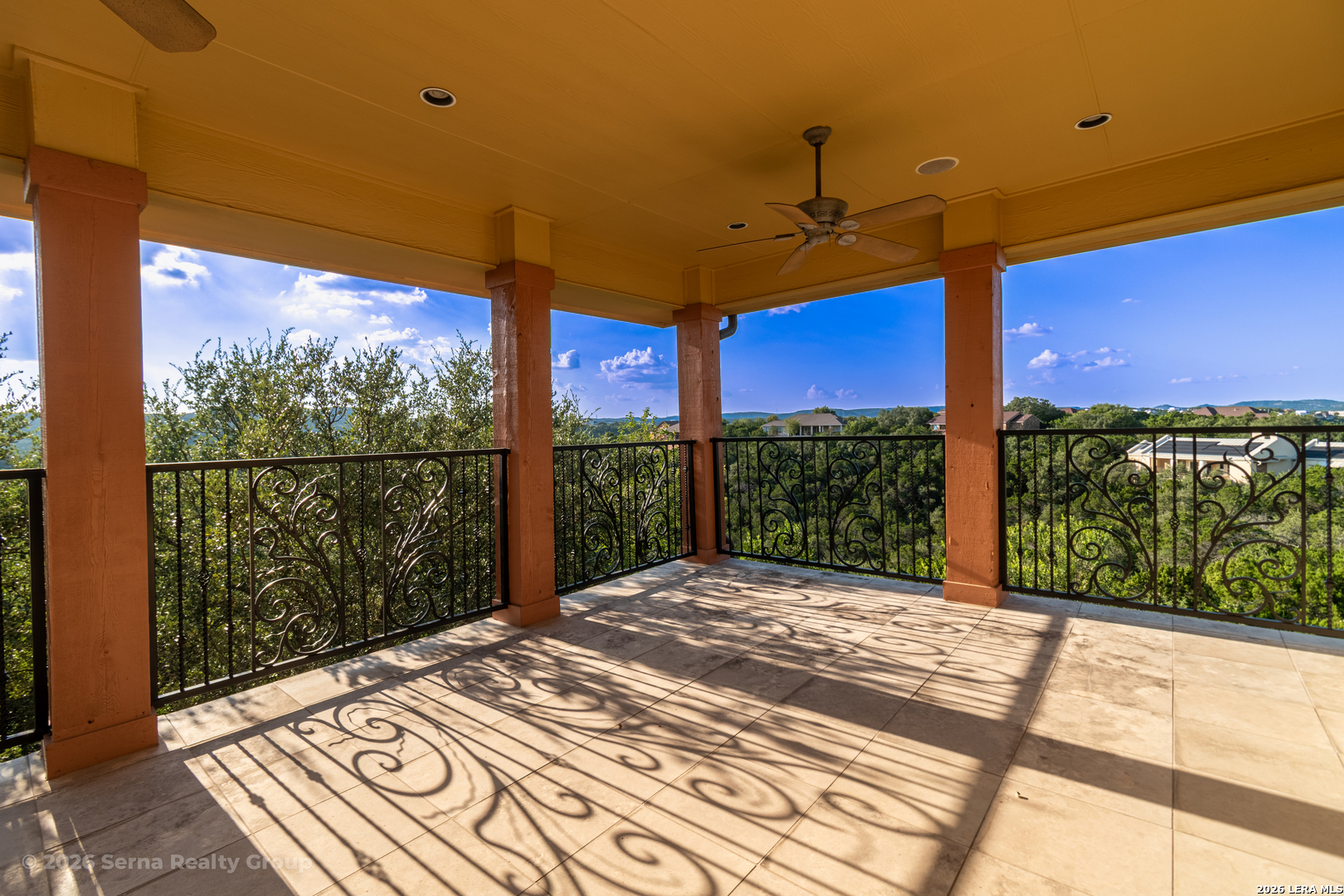 15619 Gray Oak Helotes TX 78023