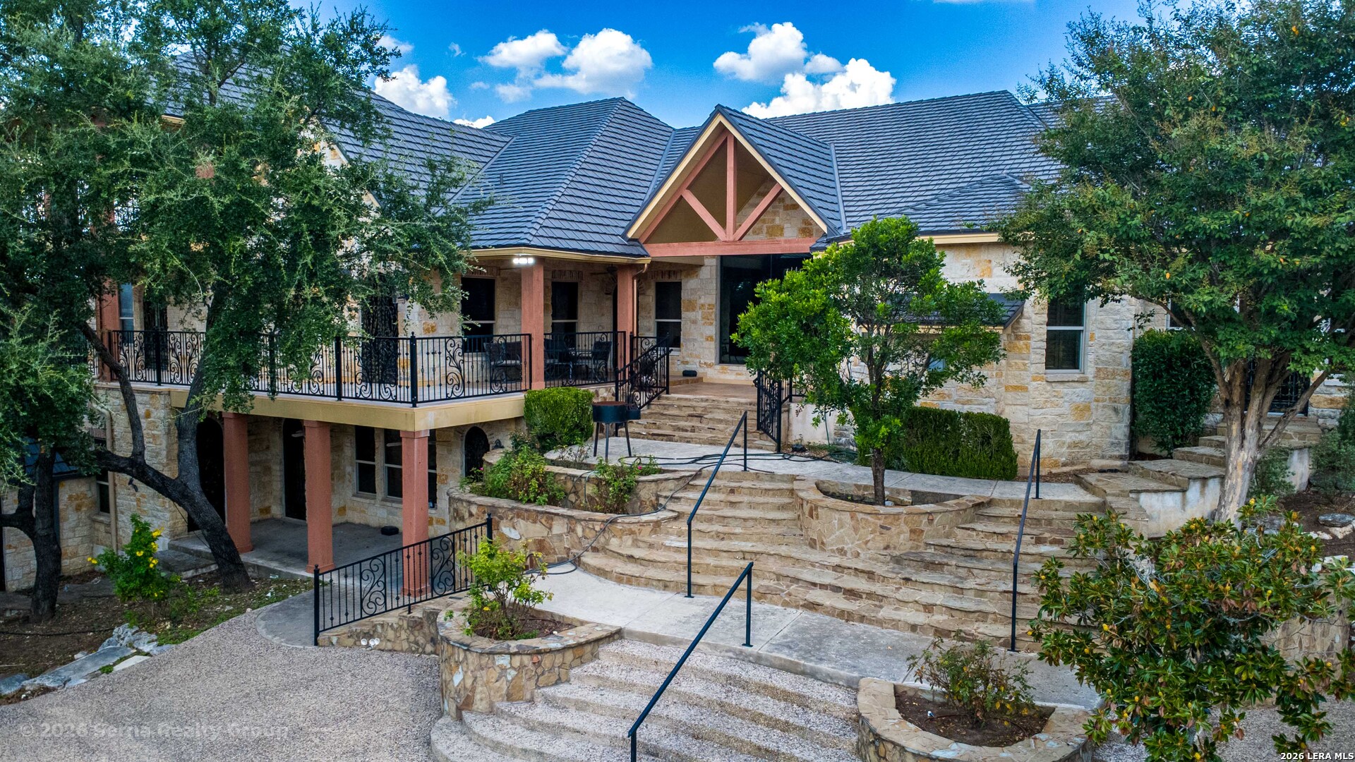15619 Gray Oak Helotes TX 78023