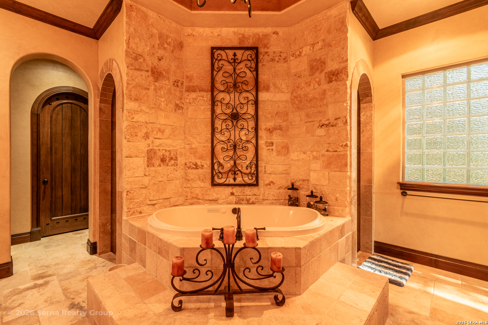 15619 Gray Oak Helotes TX 78023
