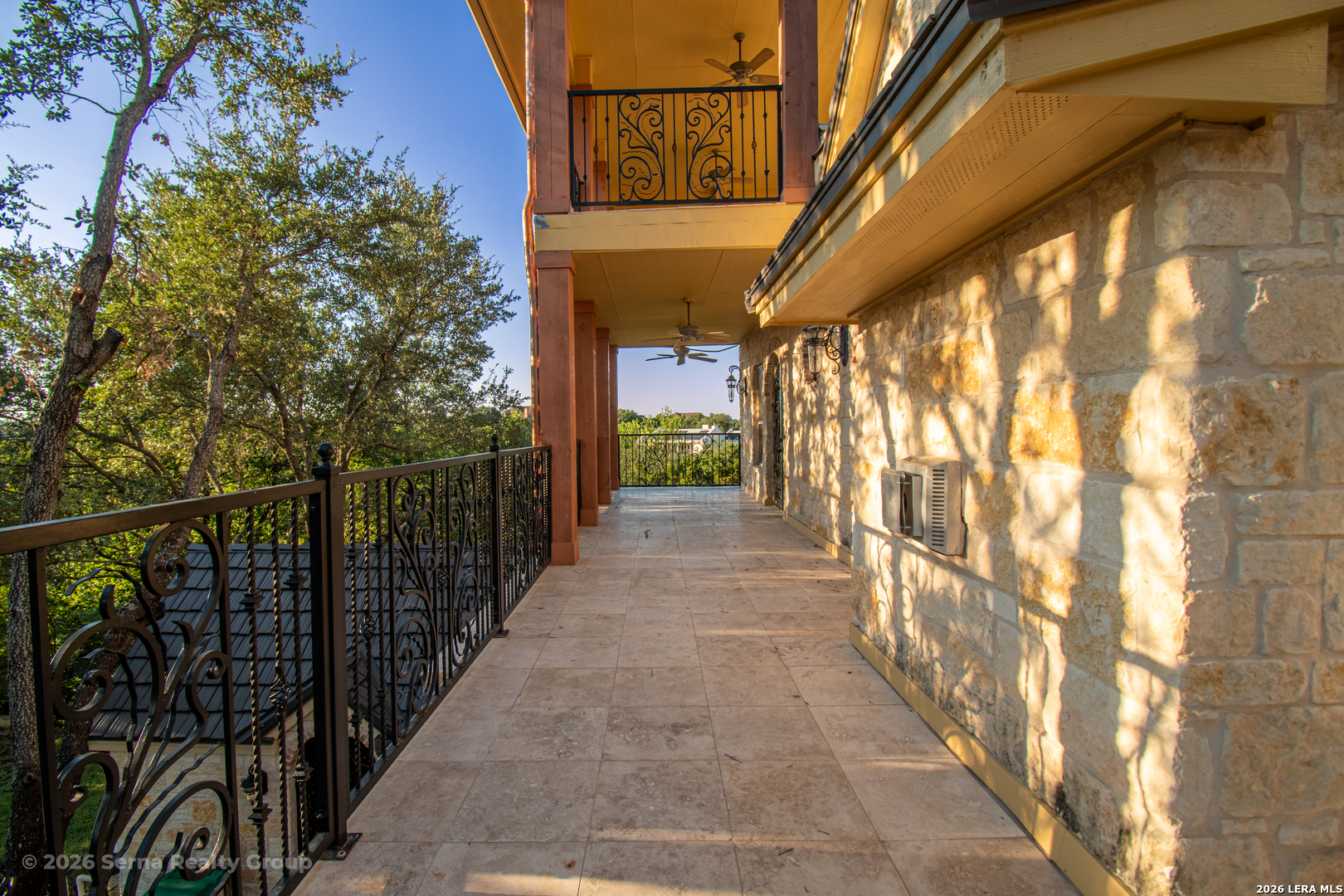 15619 Gray Oak Helotes TX 78023
