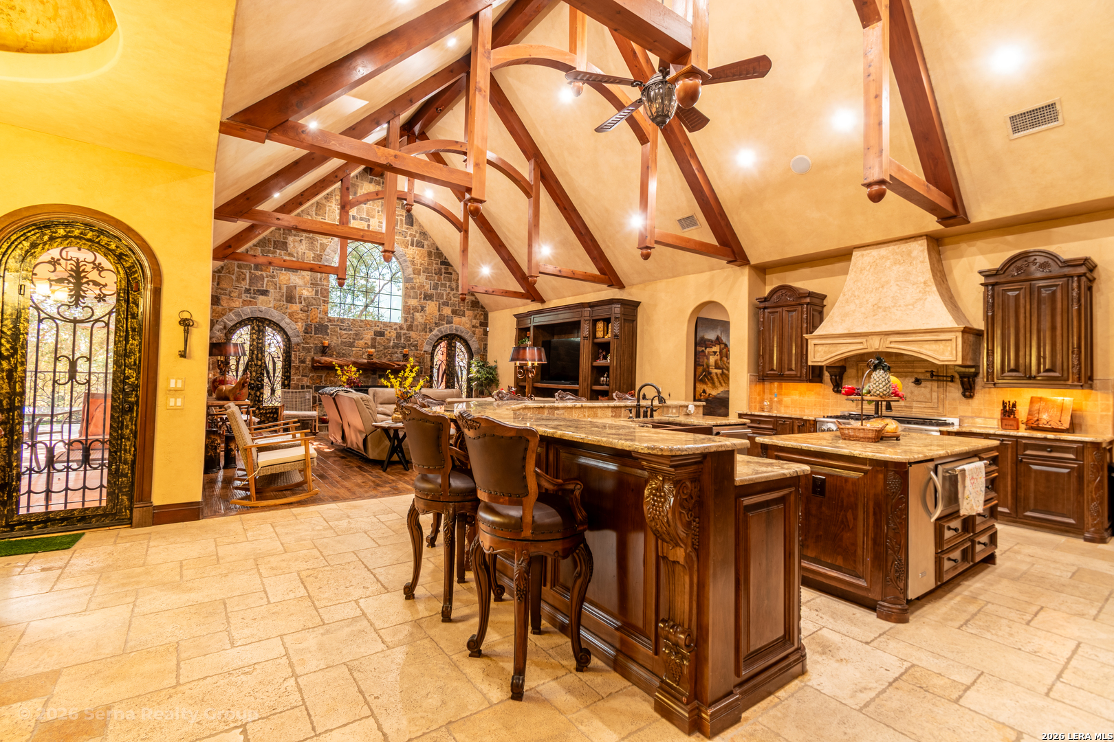 15619 Gray Oak Helotes TX 78023