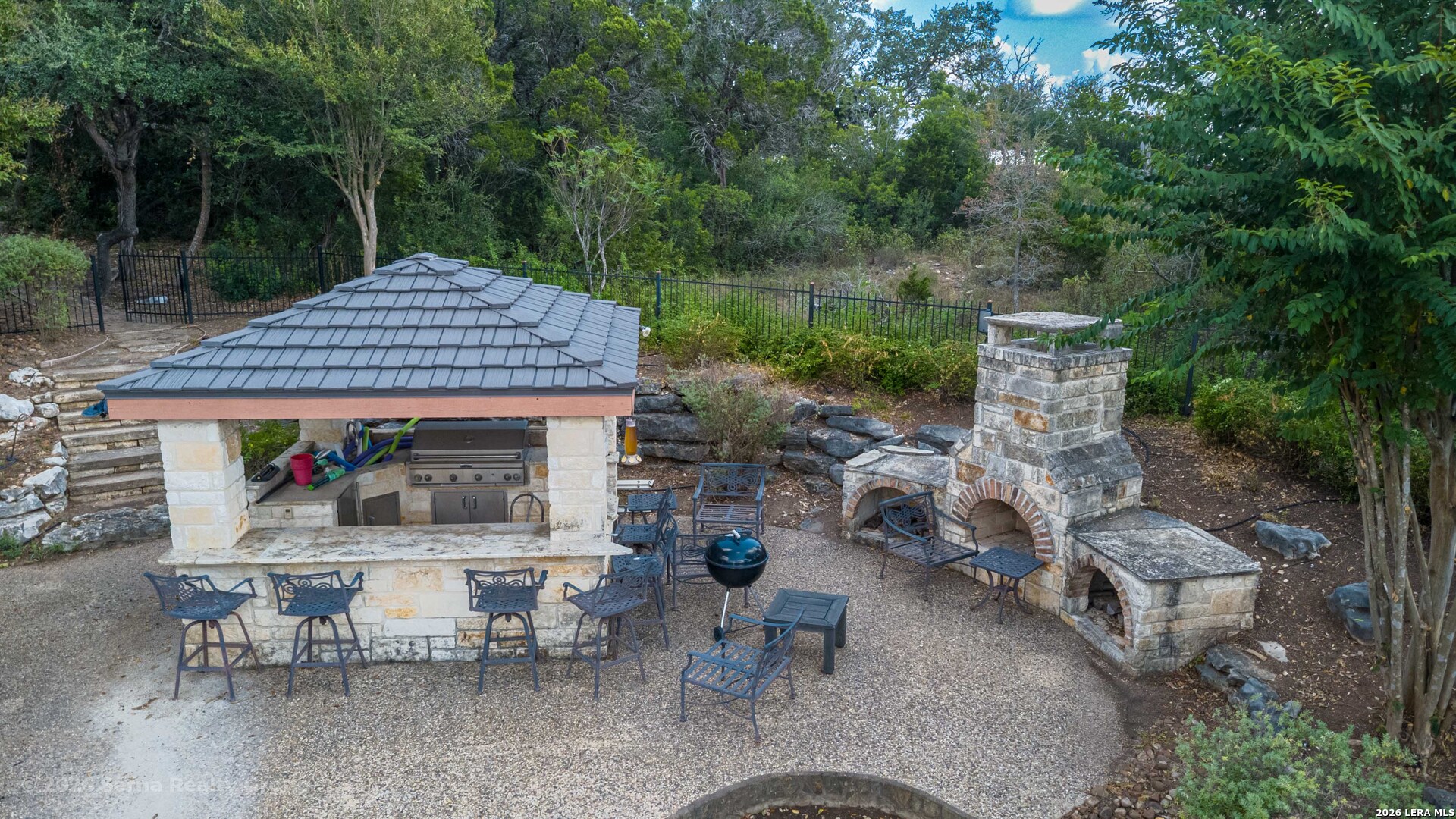 15619 Gray Oak Helotes TX 78023