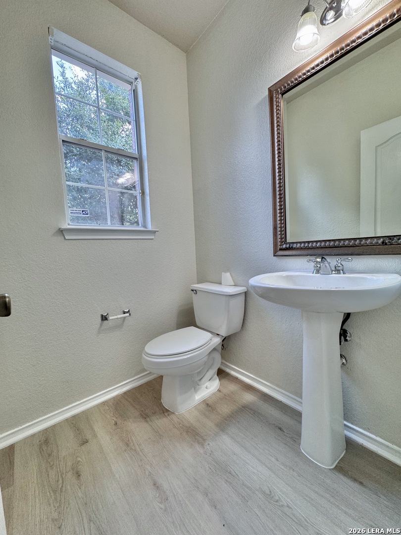 7227 Avator Bay San Antonio TX 78250