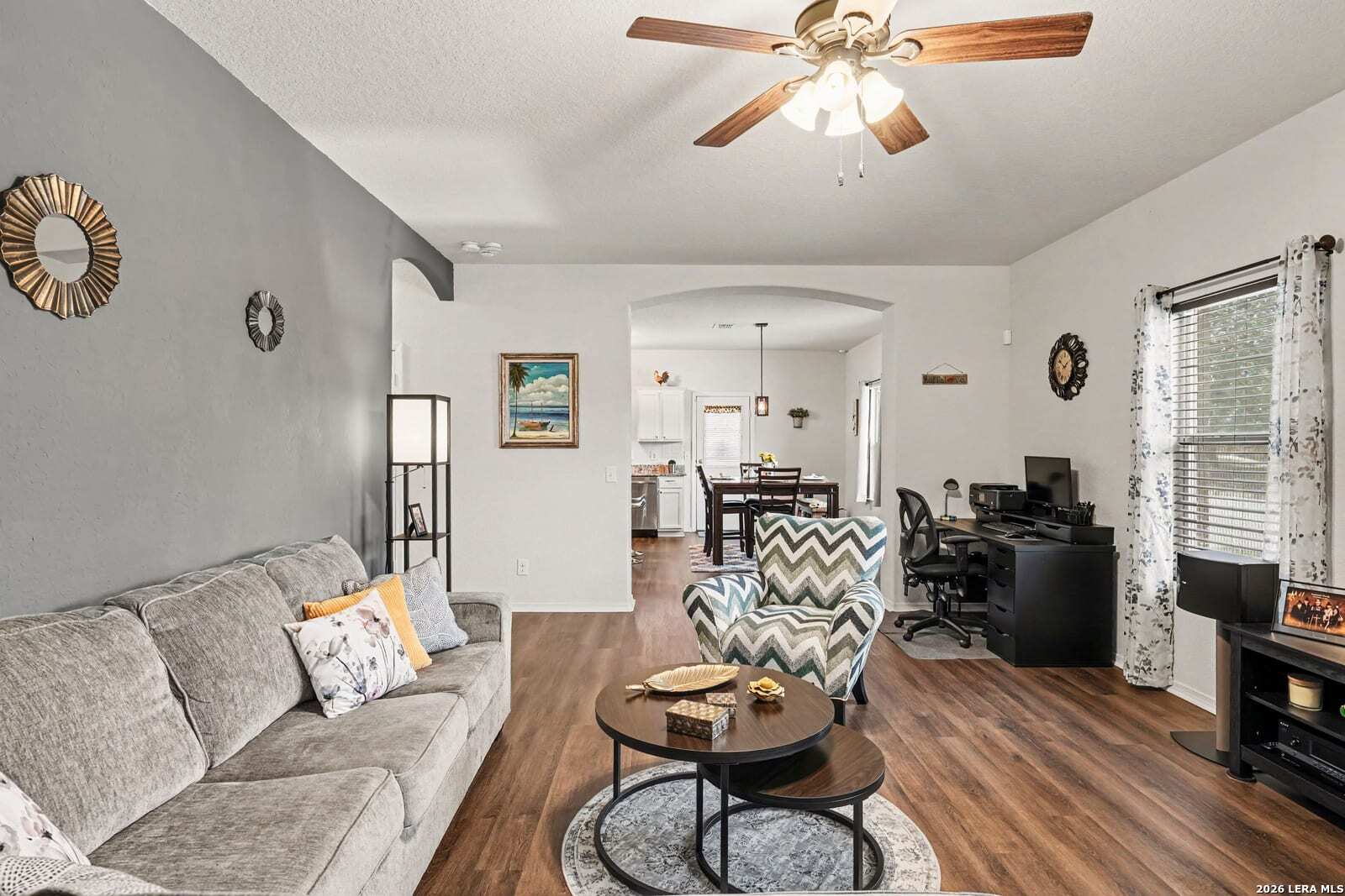 5302 Alonzo Field Converse TX 78109