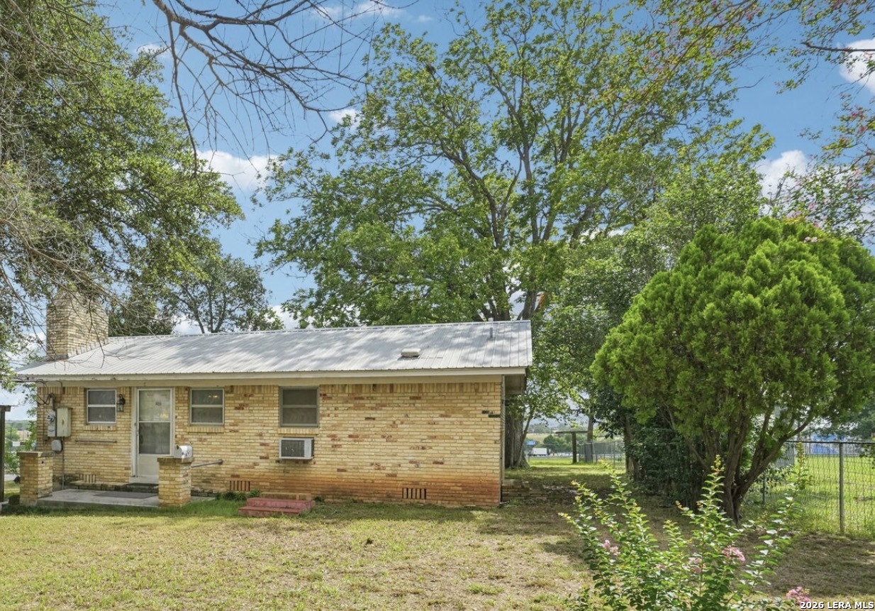 1620 Cavett Street Gonzales TX 78629