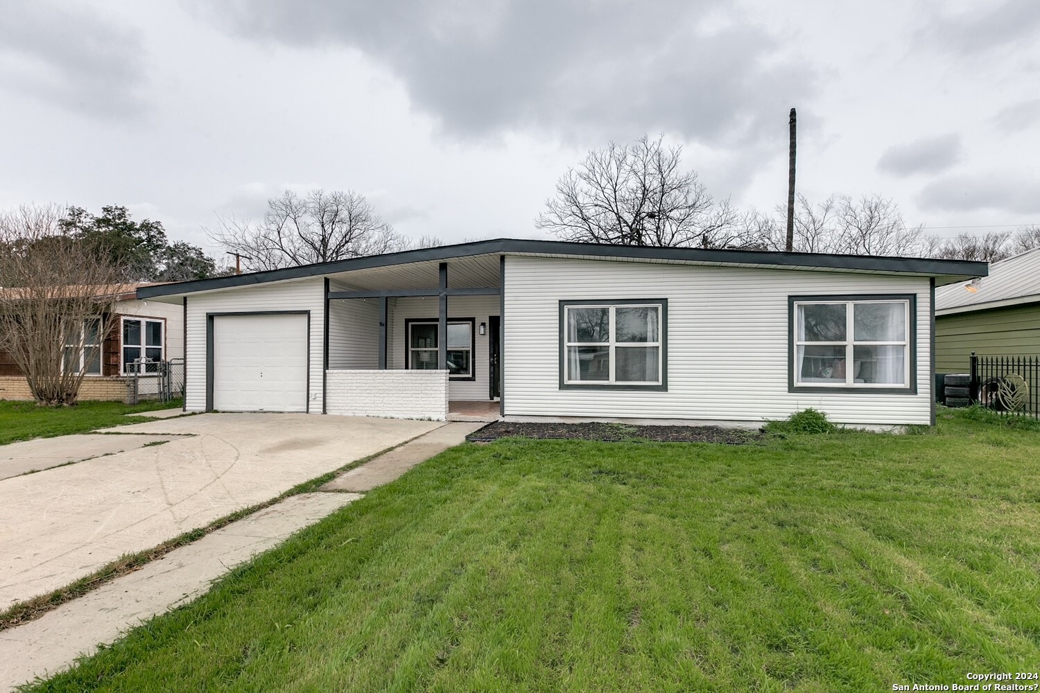 115 Antrim Drive San Antonio TX 78218