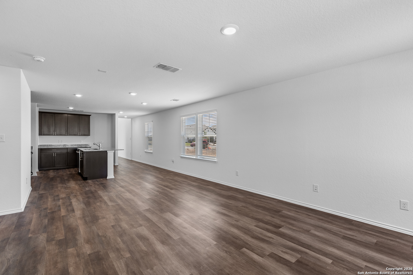 8253 Smithers Avenue San Antonio TX 78252