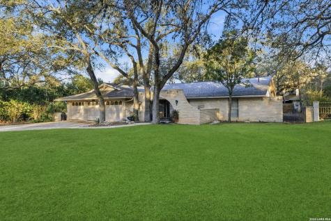 103 Castleoaks Castle Hills TX 78213