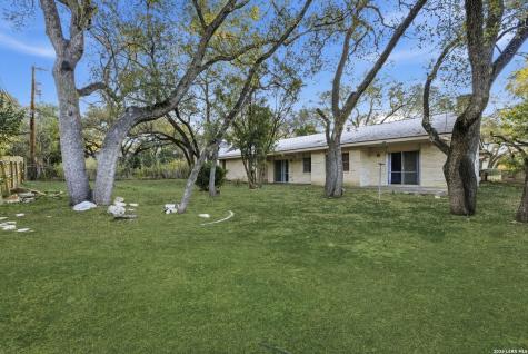 103 Castleoaks Castle Hills TX 78213
