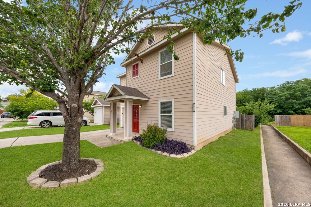 7914 Cypress Crown San Antonio TX 78240