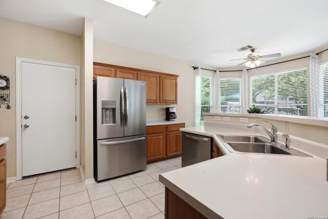 414 Salado Mist San Antonio TX 78258