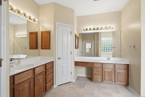 414 Salado Mist San Antonio TX 78258
