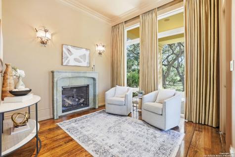 136 S Tower Drive San Antonio TX 78232