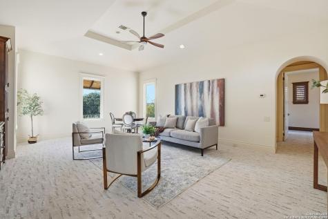 136 S Tower Drive San Antonio TX 78232