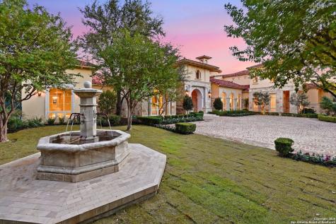 136 S Tower Drive San Antonio TX 78232