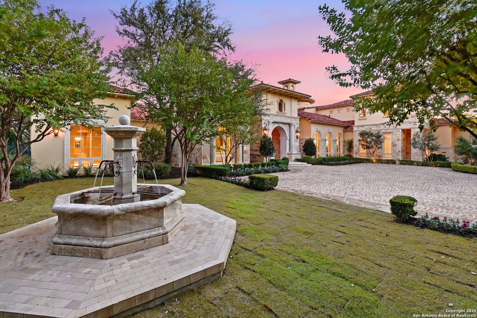 136 S Tower Drive San Antonio TX 78232